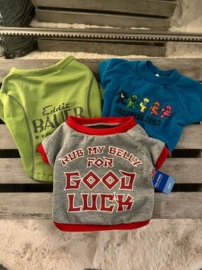 *BUNDLE*Small dog/cat apparel. All three shirts priced at bundle